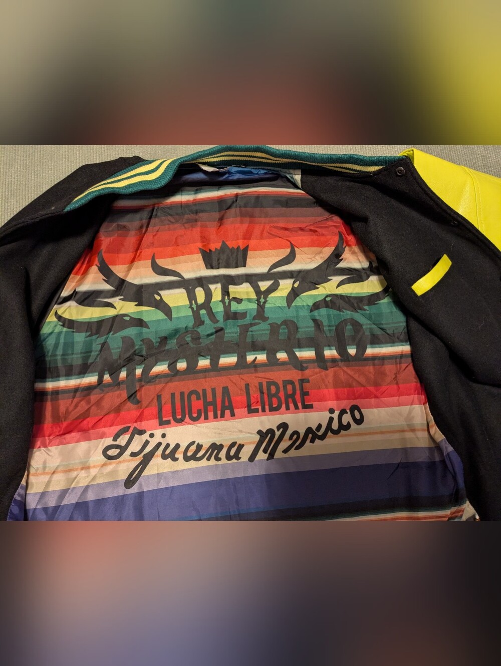 Rey Mysterio Men's Lucha Libre Graphic Shorts - Multicolor
